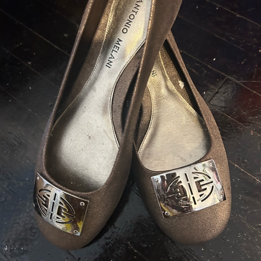 Antonio Melani Brown Flats for Effortless Elegance